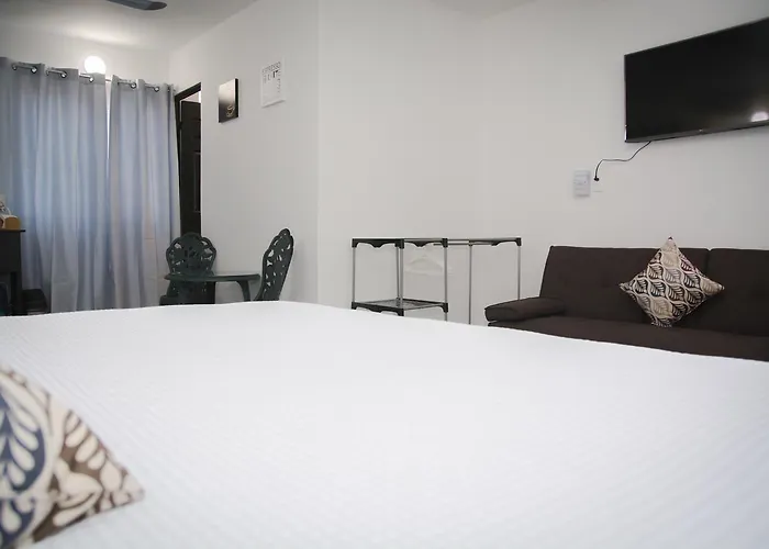 Vacation - At Casa Cocoa Apartment *